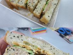 吞拿鱼三明治-巴黎贝甜(大宁国际商业广场店)