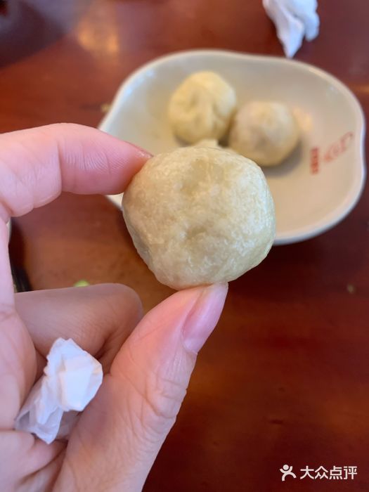 佬钱湾仔(衣裳街店)松毛汤包图片