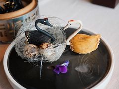 鸳鸯天鹅酥-三利音·东方司宴(外滩店)