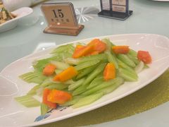 西芹木瓜-金三杯酒家(泉城路店)