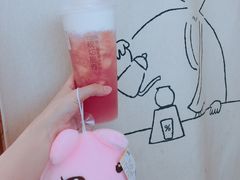 手舂水蜜桃奶提-%百分茶(江阴万达店)