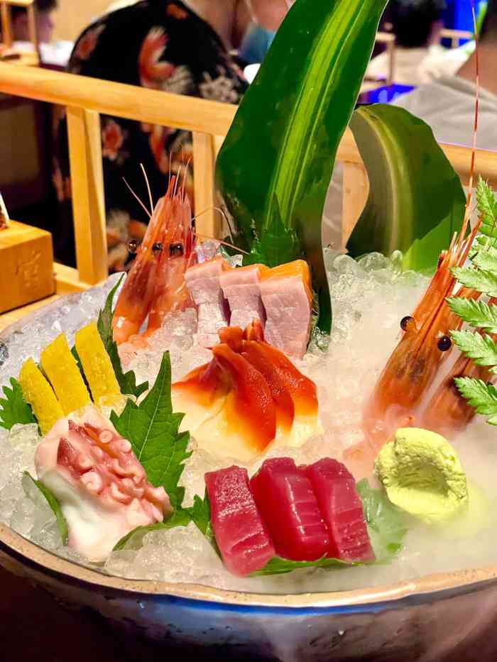 竹哩·井原里-"日料大家一直推荐竹哩,今天有幸约了三个小.