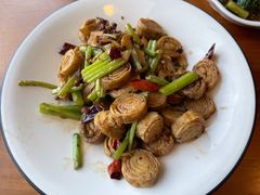 -莲餐厅·湖北菜·潜江小龙虾店(愚园路店)
