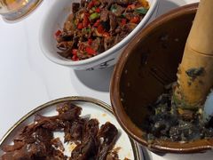 -钟掌勺忘不了地道湘菜(新天地假日广场店)