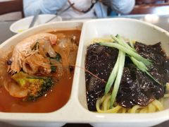 -贵宾庄炸酱面·韩式料理(高区店)