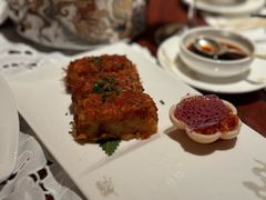 樱花虾香煎萝卜糕-嘉麟楼