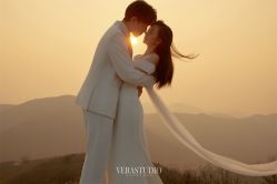 -至臻微拉婚纱摄影