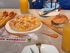 -必胜客(尹山湖歌林公园店)
