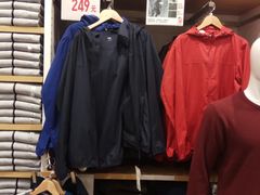 男装-优衣库(福州爱琴海购物公园店)