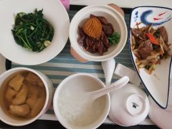 -爱月坊产后护理中心(万达店)