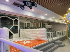 -碧中海汤泉汗蒸酒店