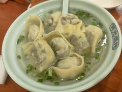 荠菜鲜肉汤馄饨-潘国仙耳光馄饨(黄家阙路店)