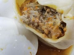 蟹黄汤包小笼-静海楼(学田店)