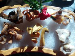 -滇釜火锅·能喝汤的火锅(车公庄店)