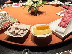 -左庭右院鲜牛肉火锅黑金店(陆家嘴中心店)