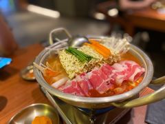 泡菜肥牛部队锅-春熙台韩国料理·章鱼肥牛(西丽店)