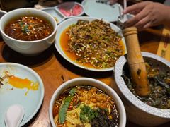 -辣不二地道川菜(汉水路店)