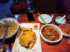 -窄巷子陕菜馆·地道陕西菜(粉巷店)