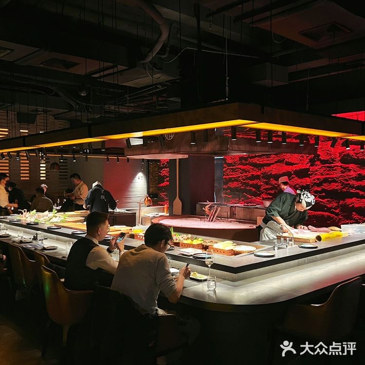 外滩高性价比氛围江景餐厅｜京祇