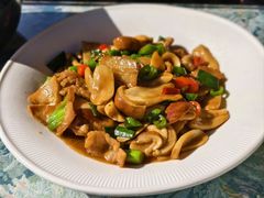 -头上红煨盐鸡乡村食府