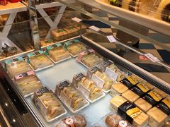 -85度C(生甜甜圈研究工坊·上海局门店)
