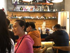 -Be Lived Cafe比例咖啡(摩天轮店)