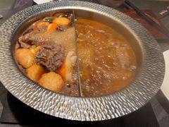 -牛YO寿喜烧·铁板烧和牛火锅自助(市府恒隆店)