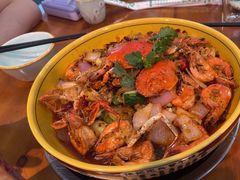 -休记光头香辣蟹干锅(绵竹店)