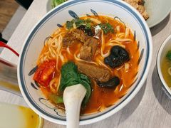 秘制番茄澳洲肥牛面-康师傅私房牛肉面(马泉营奥莱店)