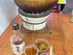 -威邵鸡煲(西华路总店)