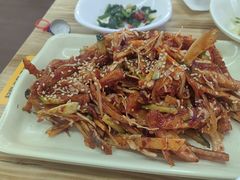 -亲昵春川鸡排(韩国美食街店)