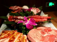 -明洞阿姨·韩式酱蟹烤肉·创意料理(三元桥店)