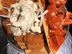 炸鸡翅一半一半-富乐满韩国正宗炸鸡韩国料理(虹泉路店)