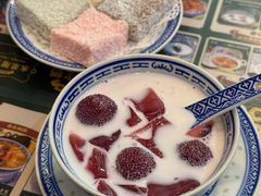 -广信牛奶甜品世家(台东店)