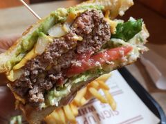-The Habit Burger Grill 哈比特汉堡(复兴soho店)
