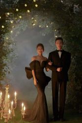 -至臻微拉婚纱摄影