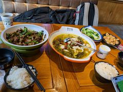 -苗小坛酸汤鱼(酒仙桥店)