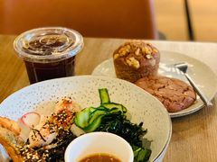 煎三文鱼腌蘑菇和风碗-wagas(暖山店)