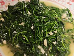 -吴家·非遗淮扬小馆(镇江万达广场店)