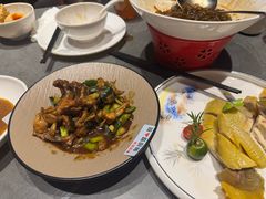 -佬太公海鸭·海鲜大排档(上海总店)