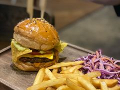 辣味双层牛肉碎汉堡-Q MEX 库迈墨西哥餐吧(中骏世界城店)
