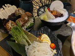 -湊湊火锅·茶憩(东城万达店)