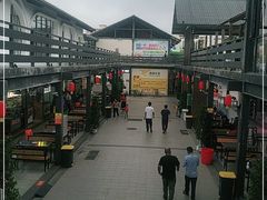 -东方花园夜市(解放中路)