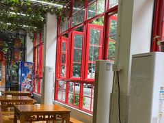 -一品红烧鸭特色川菜(三岔湖店)
