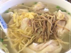 -笑来喜馄饨小笼工坊店(湖滨街店)