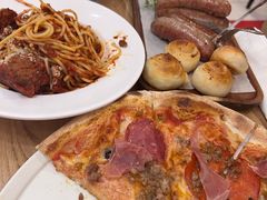 -城市大道红炉披萨烘焙坊