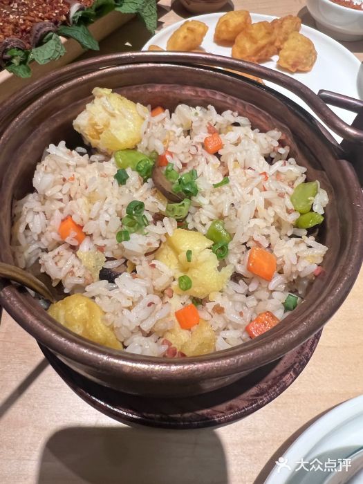 一坐一忘云南菜(卓悦中心)图片