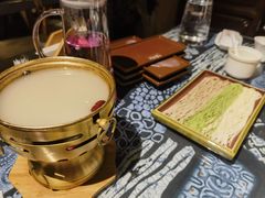 -慢丽江·云南野生菌土鸡锅(付家庄店)