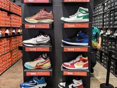 -NIKE上海青浦优选体验店