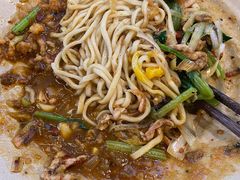 -方铲铲·成都板凳面(滨江银泰店)
